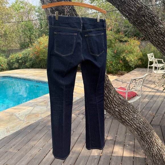 Gap 1969 perfect boot cut 28 Curvy dark wash jeans - Picture 2 of 4